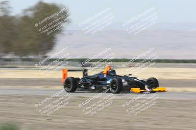 media/Jun-02-2024-CalClub SCCA (Sun) [[05fc656a50]]/Group 6/Qualifying/